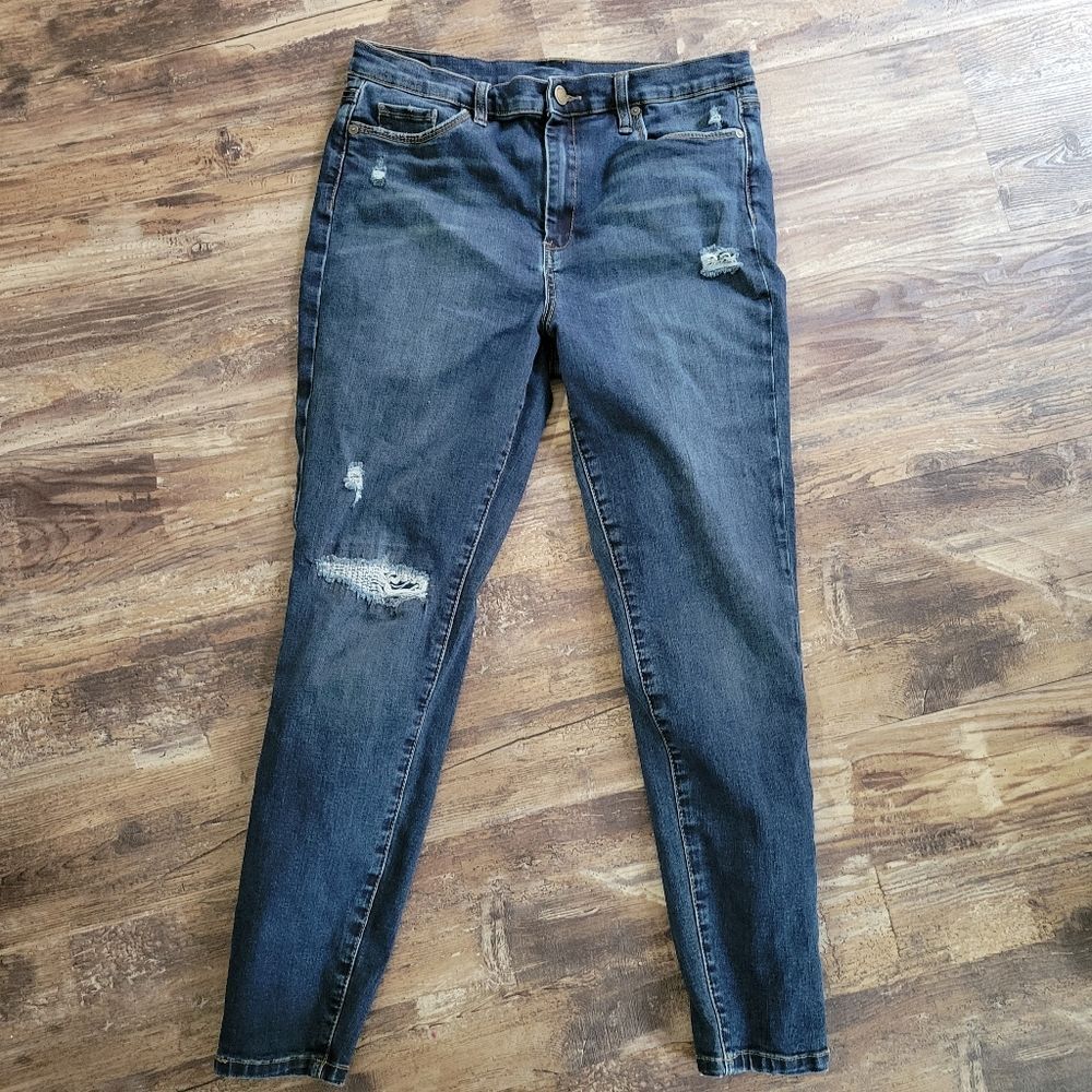Blank NYC The Great Jones Skinny Jeans distressed size 31